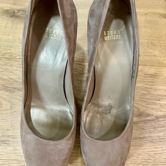 Stuart Weitzman Tan Suede Heels - Picture 4 of 6